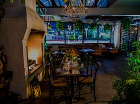 Madera Kitchen - Franklin Patio - Outdoor Bar - Los Angeles, CA - Hero Gallery 4