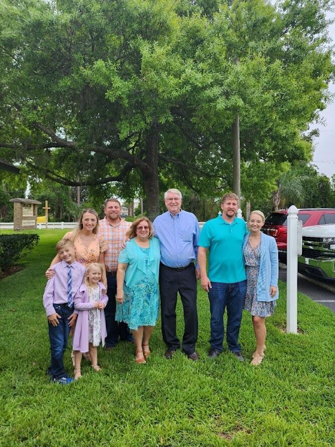 Easter Sunday with the Gordon's at Grace Bible Church
