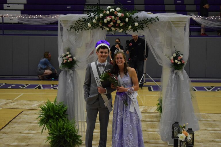 Senior Year approached, Shari and Nick went out with a bang and enjoyed being able to attend their senior Prom since they could not go last year. 