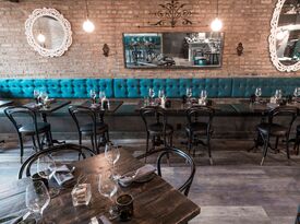 Uvae Kitchen & Wine Bar - Restaurant - Chicago, IL - Hero Gallery 3