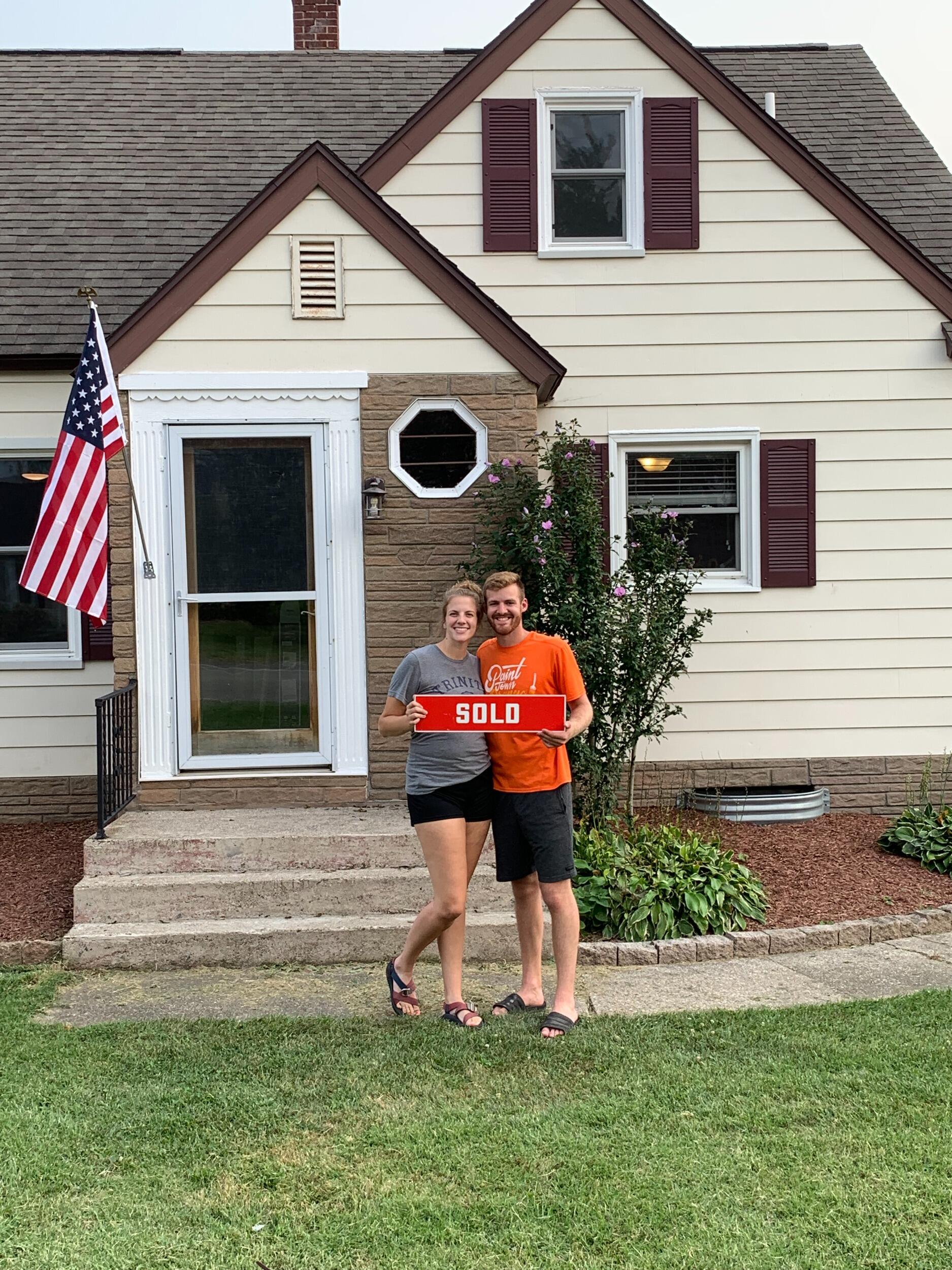 We bought a house in Zeeland! We can't wait to start our lives together here! Clay is currently living in the house with a buddy while Mariah is in Chicago. 