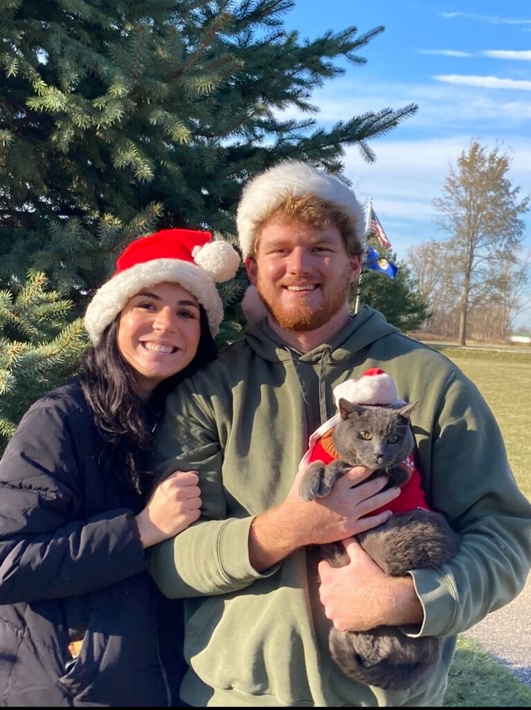 Picking out the Keller Christmas tree