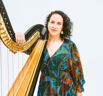 Nadia Pessoa - Harpist - Washington, DC - Hero Main