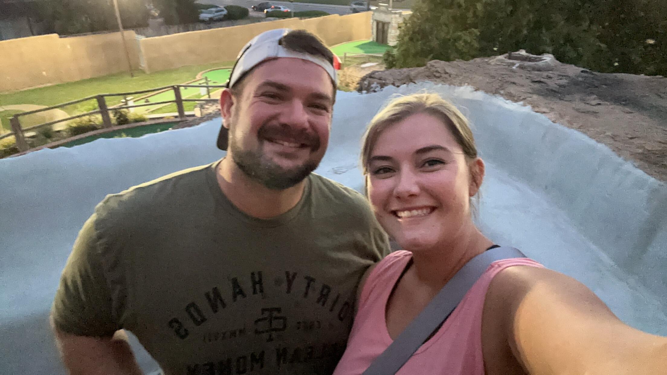 Mini golf date!