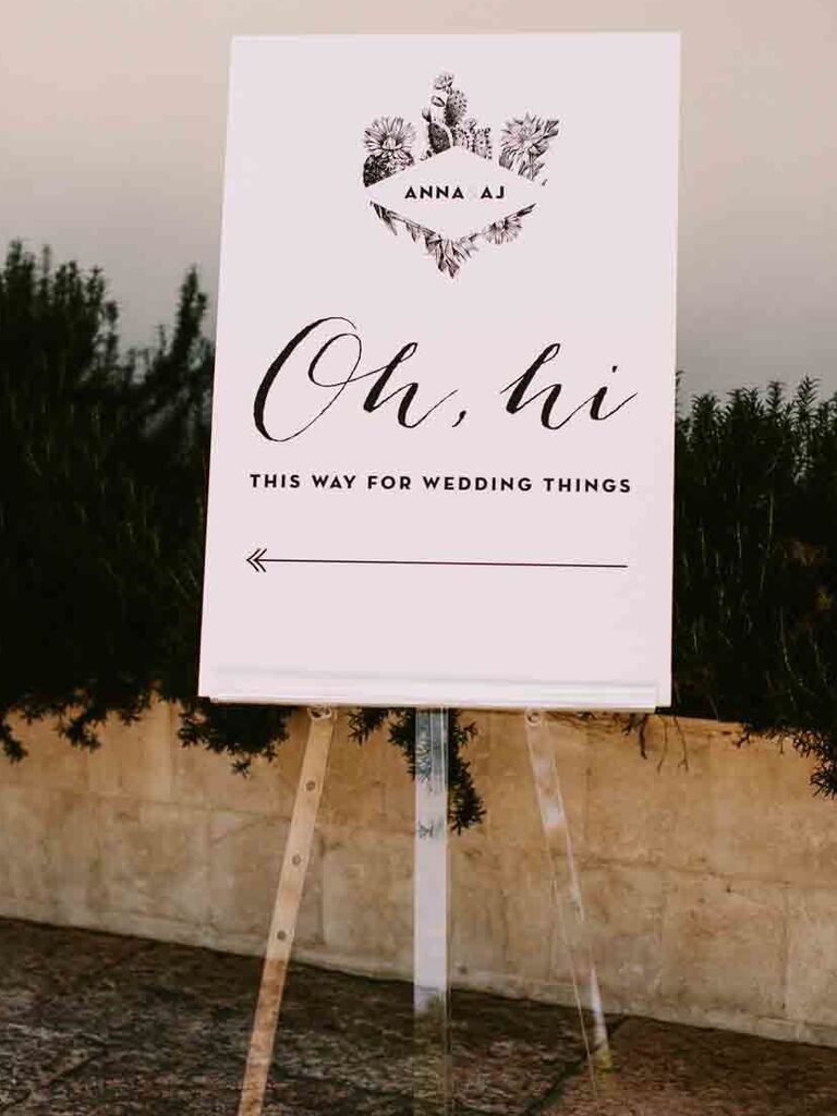 Clever & Punny Wedding Sign Ideas for Every Part of Your Day