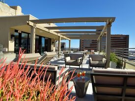 Floor 13 Rooftop Bar - Bar - Phoenix, AZ - Hero Gallery 3