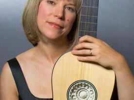 Elizabeth CD Brown - Acoustic Guitarist - Seattle, WA - Hero Gallery 1
