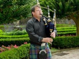 Tim Carey - Celtic Bagpiper - Chevy Chase, MD - Hero Gallery 4