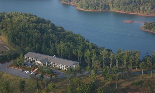 Lake Chatuge Lodge Reception Venues Hiawassee Ga 7083