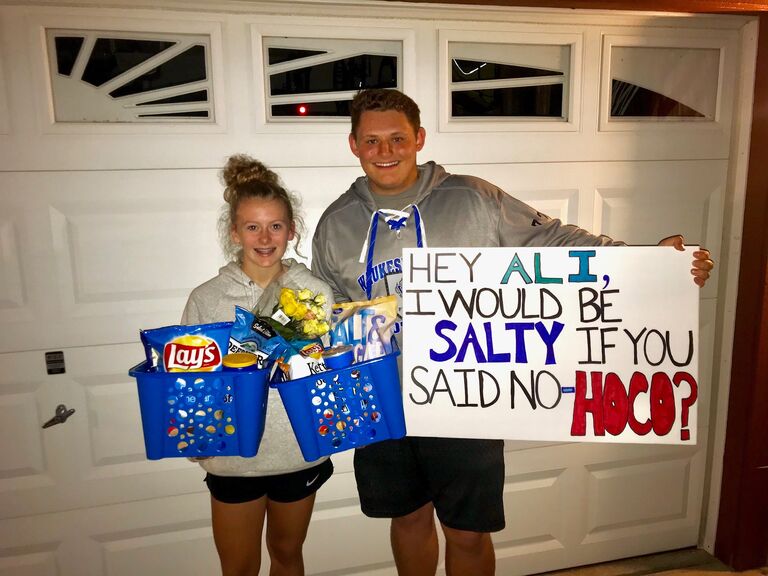 Junior year homecoming proposal!