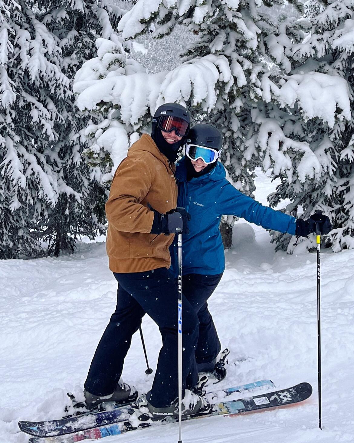 One of Jenny and Carson's favorite things to do: Skiing!