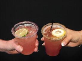 Sunflower Sips - Bartender - Lubbock, TX - Hero Gallery 4