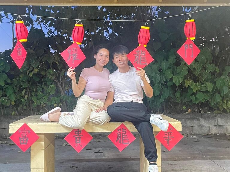 This was Chinese New Year, Poli once again thought Simon was going to propose... he didn't. Poli stayed hopeful even though she wasted another cute outfit.