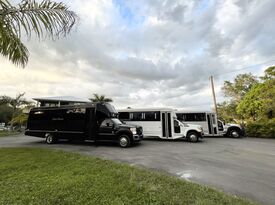 Liberty Limousine LLC - Party Bus - Cape Coral, FL - Hero Gallery 4