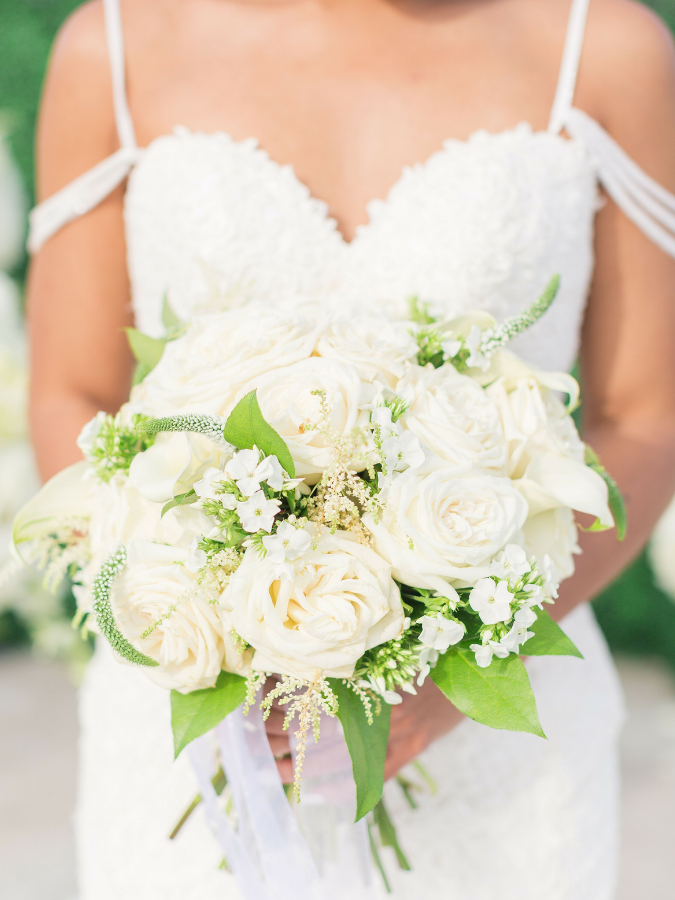 White-and-green bouquet