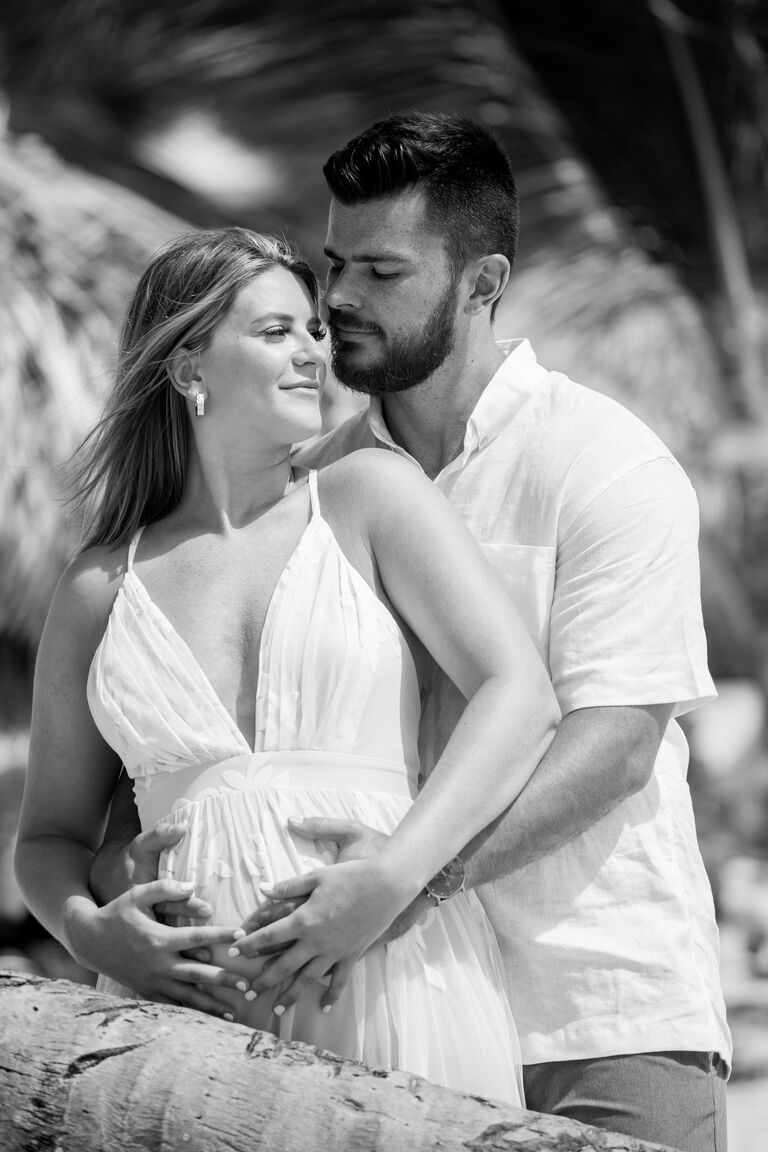 Maternity Pics in Dominican Republic!