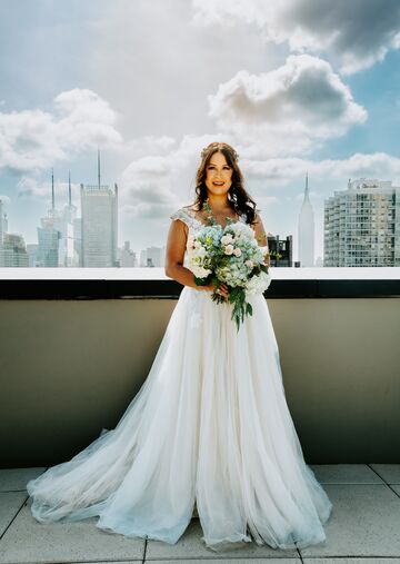 LifeNflowers LLC - Florist - New York City, NY - Hero Main
