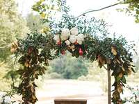 Who Wears Corsages at Weddings?