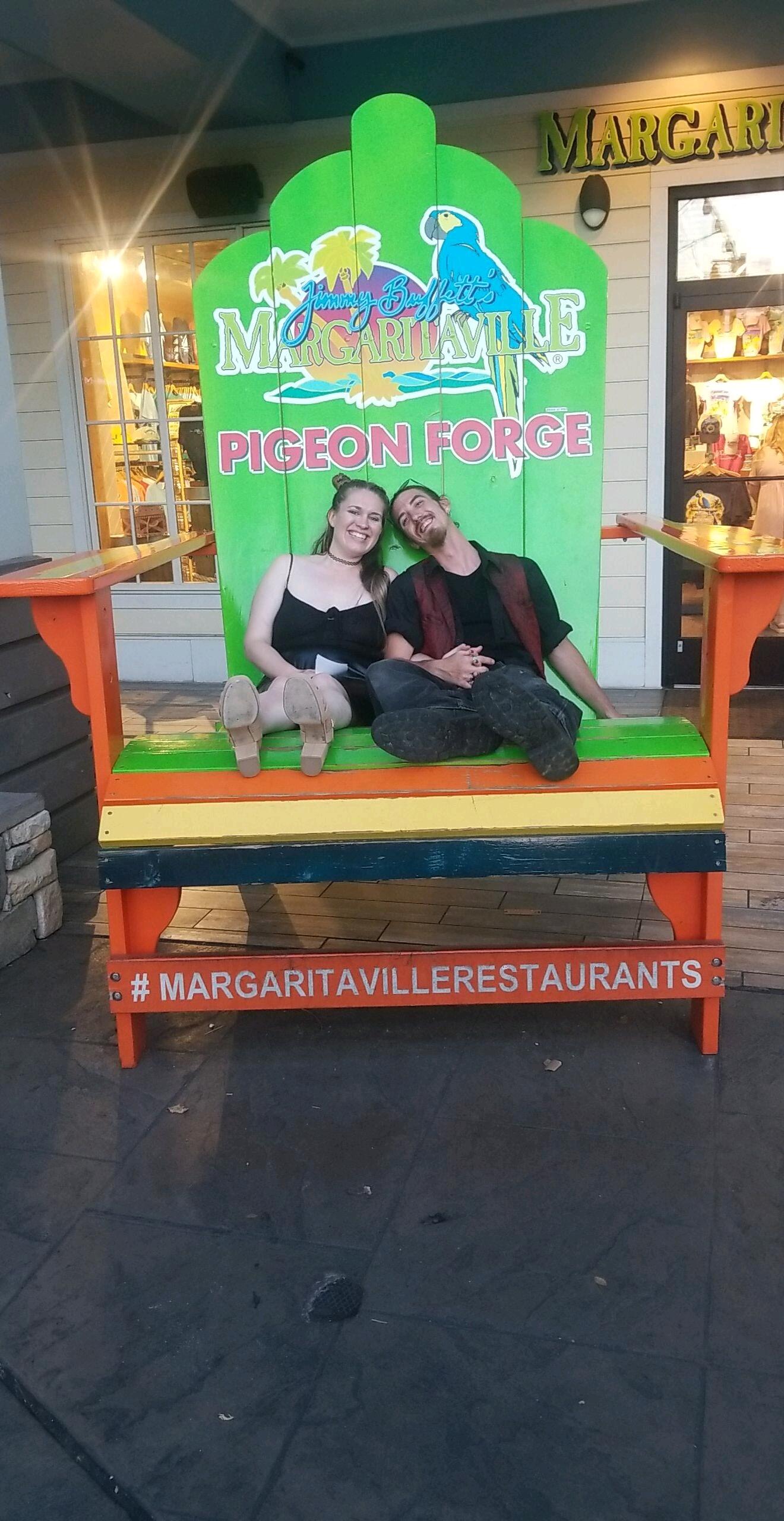 Celebrating our friend's bachelor/bachelorette party. 🥳 
📍Pigeon Forge, Tennessee 