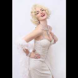 Erika Smith as Marilyn Monroe, profile image