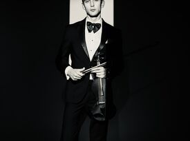 Marki Lucky - Violinist - Miami, FL - Hero Gallery 3