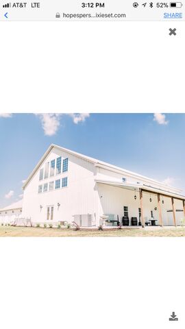 The Silver Spoon Barn Reception  Venues  Joplin  MO 