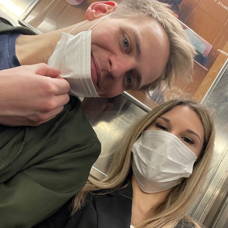 Nowy Jork! Pewnego razu w metrze gdzieś w Nowym Jorku, Tylko ja w czasach covidu mogłam tak bardzo prosić żeby zabrał mnie do szpitala gdzie kręcony był mój netflixowy serial 'Szpital New Amsterdam' :D