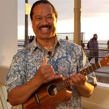 Kamaki K Keawe - Ukulele Player - Huntington Beach, CA - Hero Main