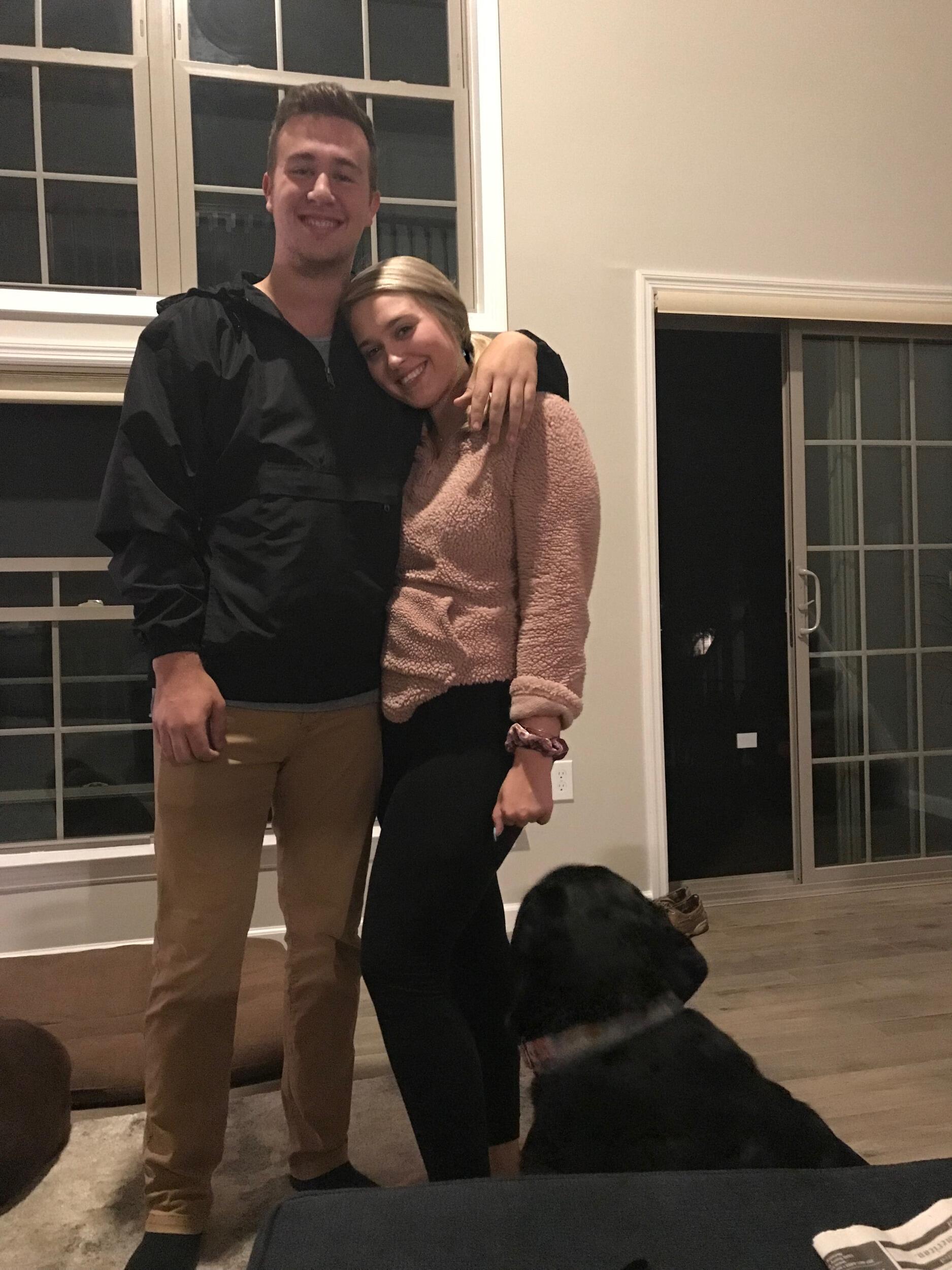 Zach's first time meeting Haleys mom, she had to take a pic!