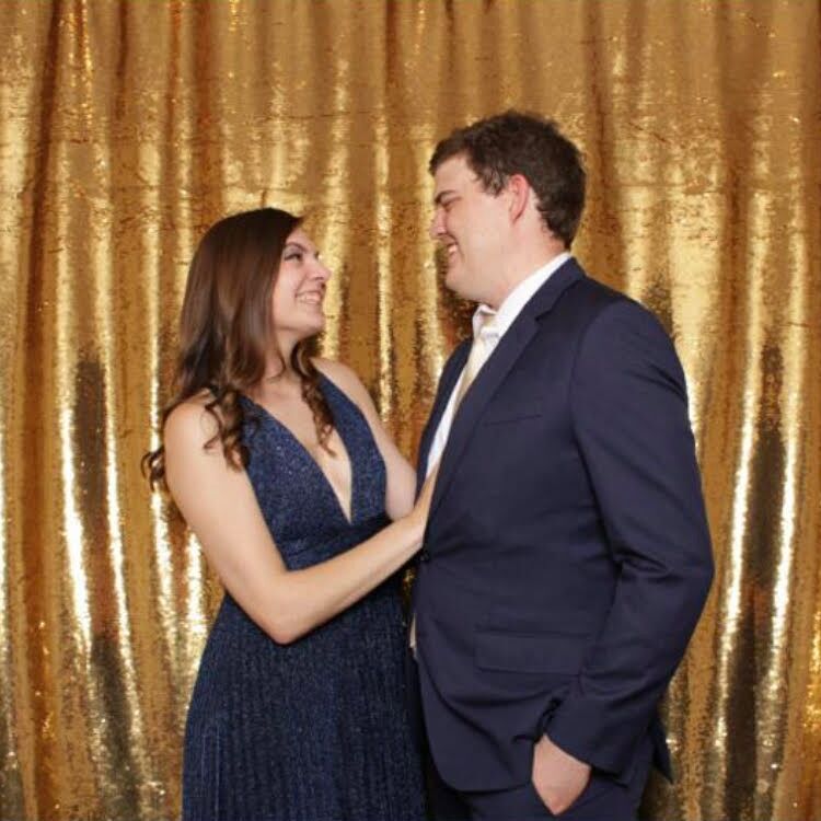 Nicole takes Austin to Barrister's Ball (aka law school prom). 
