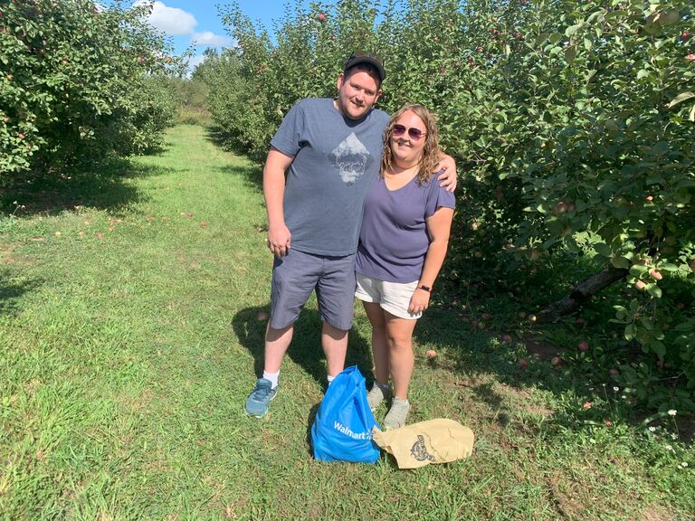 Apple picking 2023