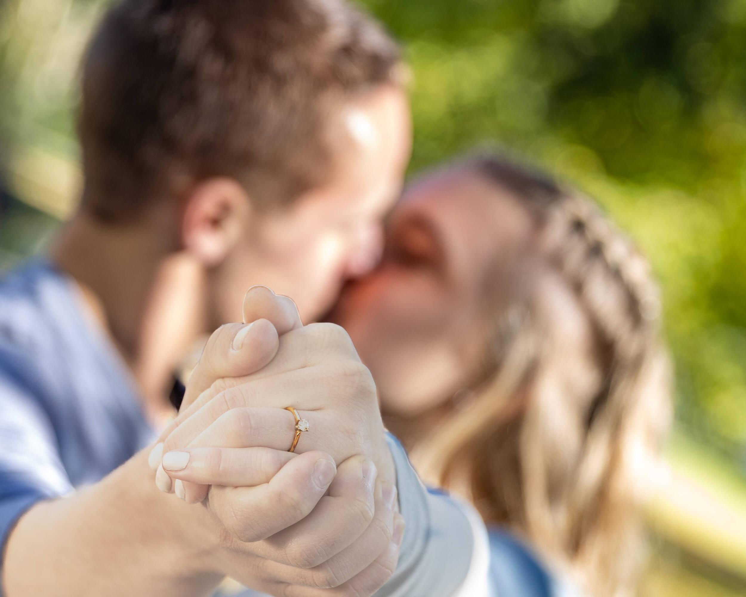 Engagement Photos!
