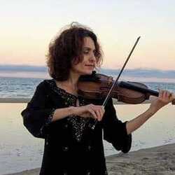 Christine Kharazian, profile image