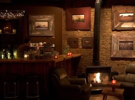Uncommon Ground (EdgeWater) - Lounge - Private Room - Chicago, IL - Hero Gallery 2