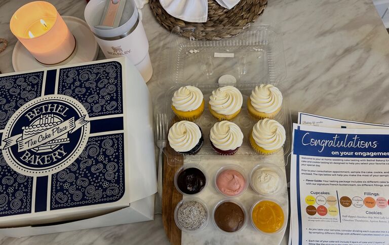 Cake tasting! (Bethel Bakery)