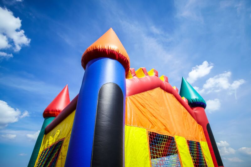 Inflatable castle Cinderella birthday party ideas