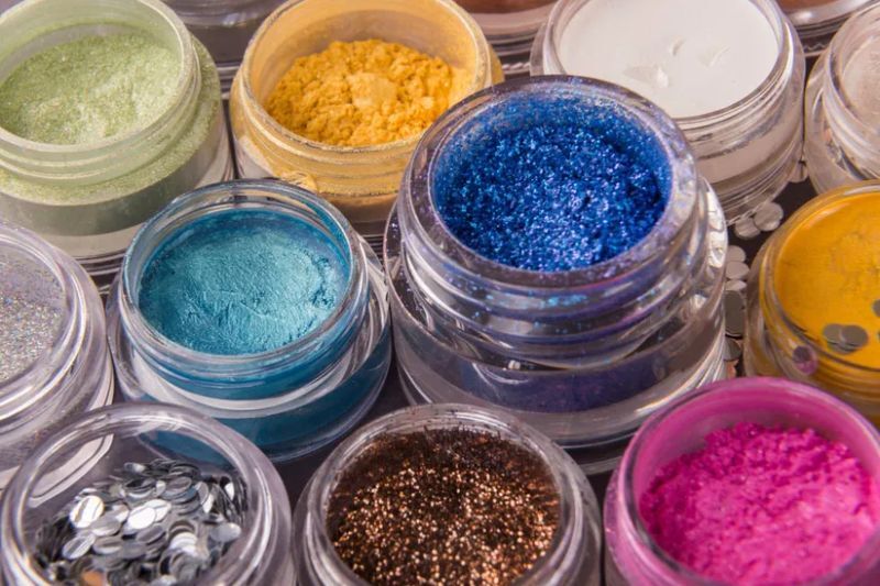 New Year's Eve Party Ideas for 2024 - glitter bar