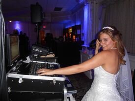 DJ Jonathan - DJ - Maplewood, NJ - Hero Gallery 2