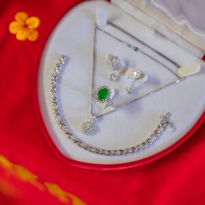 Gallery Photo 27