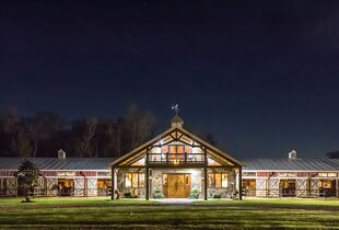 Barn Wedding in Mississippi