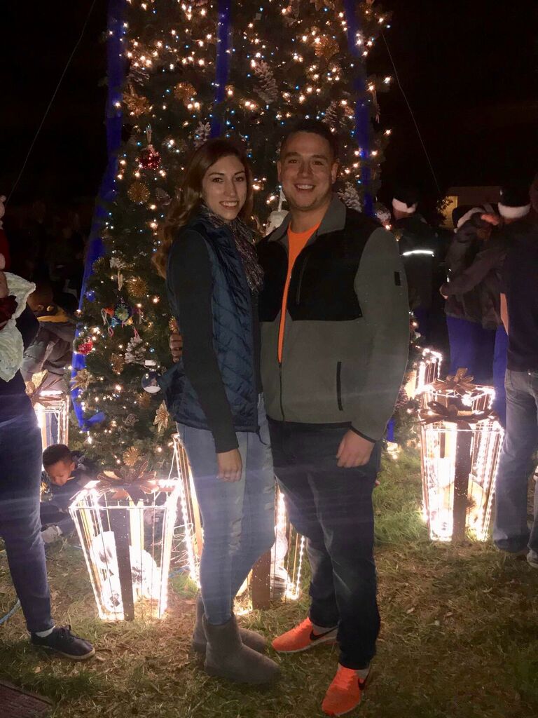 Bailey & Carson met through a mutual friend in the fall of 2018.