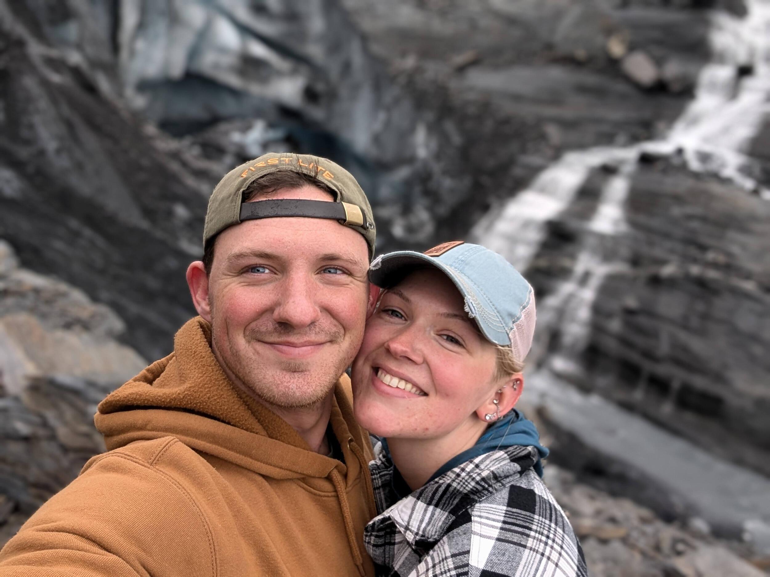Alex and Crystal spent their 4th of July fishing for salmon, camping and hiking around glaciers! 