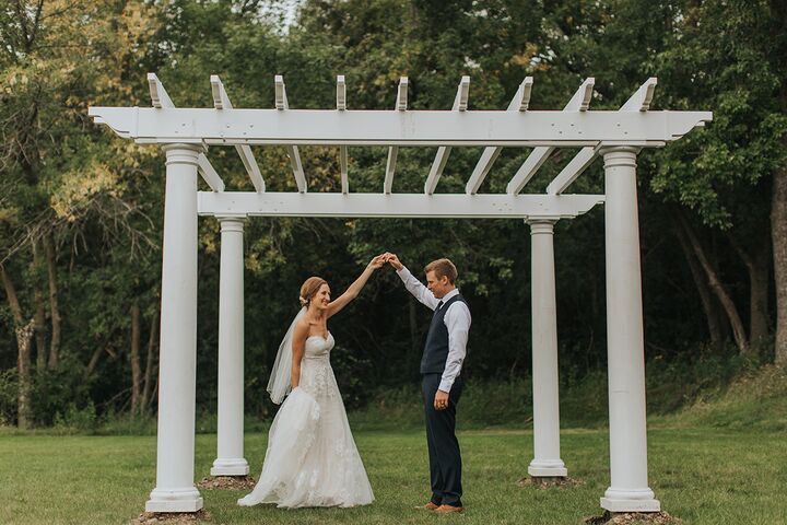 Rolling Ridge Classic Barn Garden Venue  Reception  