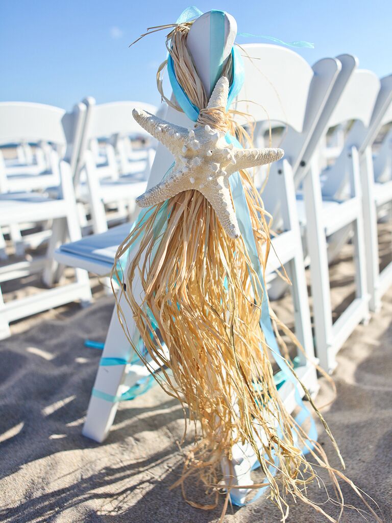 Beach Wedding Theme Decorations / Top 31 Beach Theme Wedding Centerpieces Ideas | Table ... / Wedding bouquets or centerpieces with orchids, ginger lillies, and/or pink anthurium.