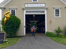 John Demers - Acoustic Guitarist - Uxbridge, MA - Hero Gallery 2