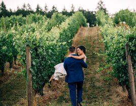 Winery wedding venue in Gaston, Oregon.