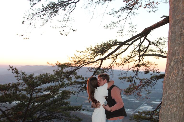 Grayson asks emma to be his wife...and it all started with a swipe right. 