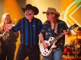 Shameless-Garth Brooks Tribute - Country Band - Omaha, NE - Hero Gallery 3