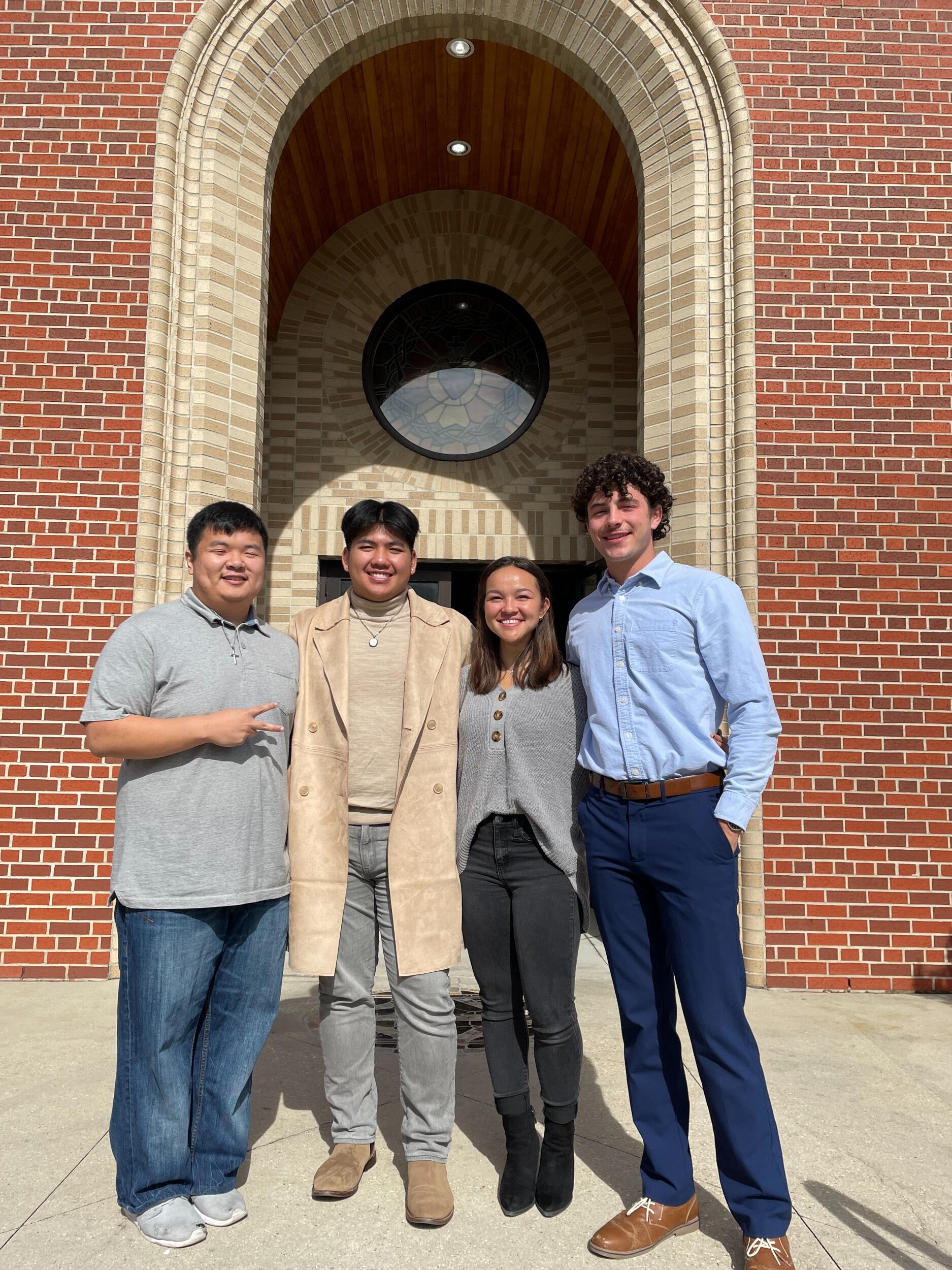 David takes multiple trips down to Lafayette, LA to visit Mallory over Christmas break