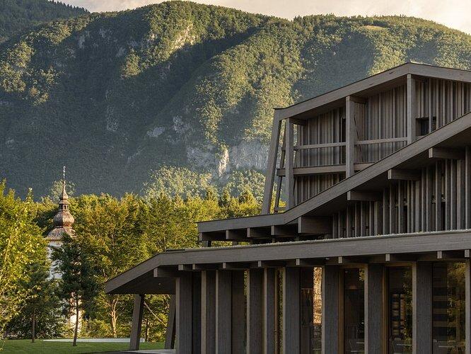 CHECK IN & BUS TRANSFER TO CEREMONY LOCATION
@Hotel Bohinj
 / Departure at 3:00PM